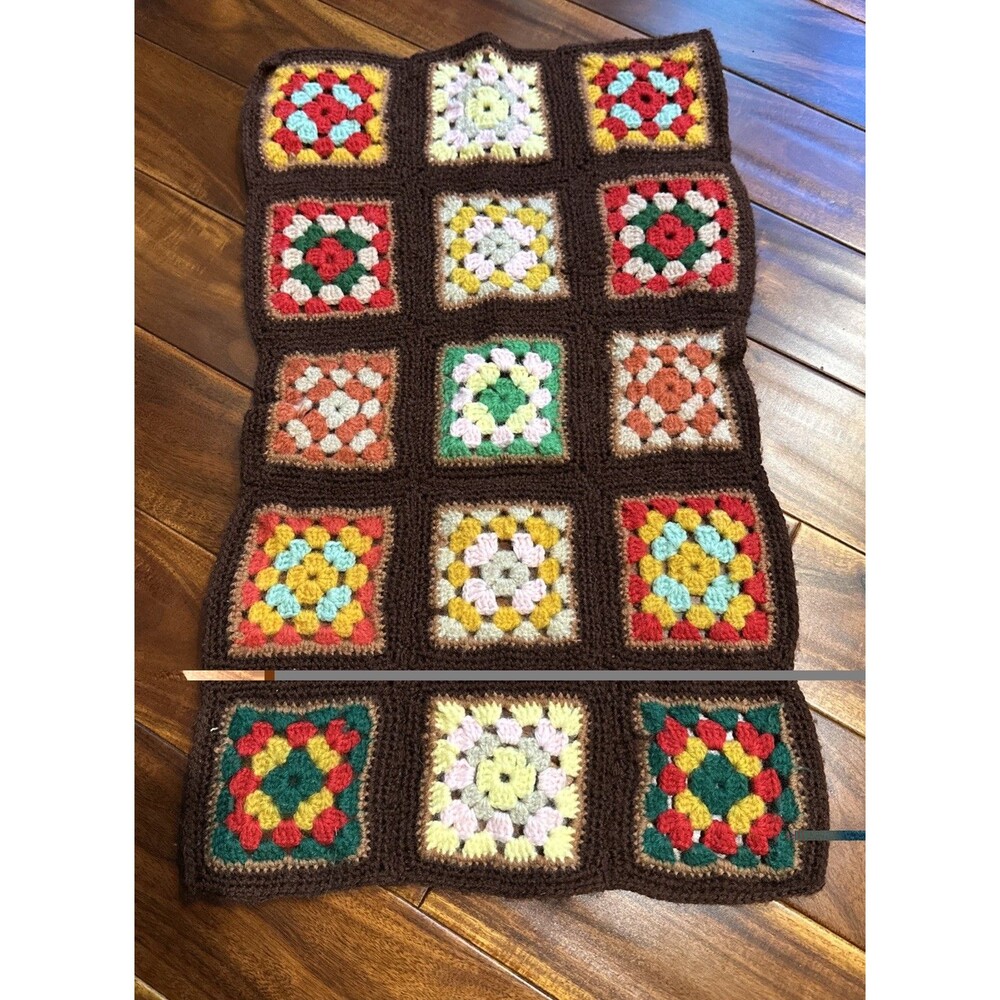 Vintage Granny Square Afghan Mini Doll Table Wall Hanging 20x12”